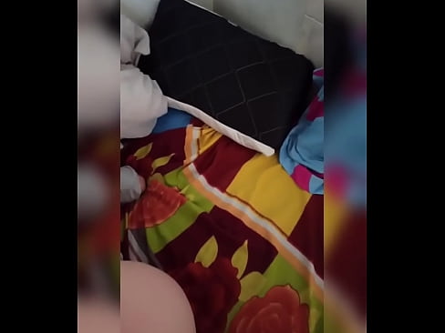 ❤️ Mano kambariokė lieka namuose viena, nes jos vyras atostogauja, o aš pasinaudoju proga ją išdulkinti ir užpildyti jos užpakalį pienu ☑ Dulkinimo video prie lt.tvmarket.top